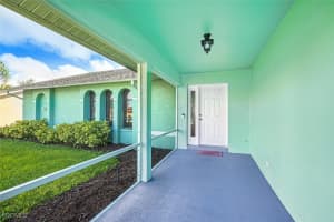 707 9th Place, Cape Coral, FL 33990 - MLS#2025010707