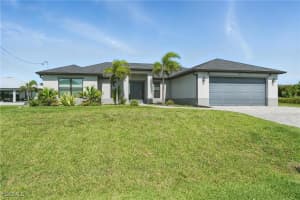 1028 33rd Avenue, Cape Coral, FL 33993 - MLS#2025010727