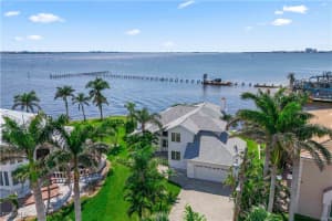 1202 Flamingo Drive, Cape Coral, FL 33904 - MLS#2025010752