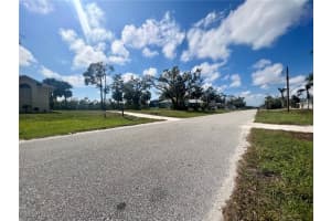 5 Pine Valley Court, Rotonda West, FL 33947 - MLS#2025010762