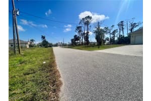 5 Pine Valley Court, Rotonda West, FL 33947 - MLS#2025010762