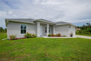 117 Paxton Street, Lehigh Acres, FL 33974 - MLS#2025010795