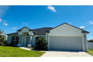221 Nw 29th Pl, Cape Coral