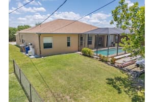821 Carlfield Avenue, Lehigh Acres, FL 33971 - MLS#2025010886