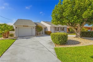 1010 3rd Street, Cape Coral, FL 33909 - MLS#2025010904