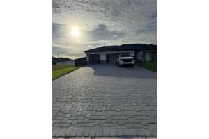 2801 4th Place, Cape Coral, FL 33993 - MLS#2025010933