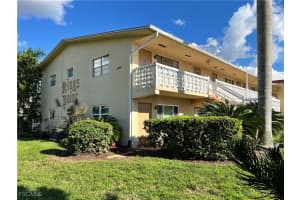 13151 Kings Point Drive, Fort Myers, FL 33919 - MLS#2025010934