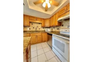3704 Broadway 318, Fort Myers, FL 33901 - MLS#2025010939