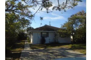 306 Hubbard Avenue, North Fort Myers, FL 33917 - MLS#2025010940