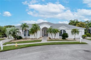 620 Mirror Lakes Falls Court, Lehigh Acres, FL 33974 - MLS#2025010955