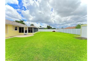 40 13th Place, Cape Coral, FL 33909 - MLS#2025010956