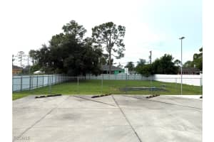 3905 Lee Boulevard, Lehigh Acres, FL 33971 - MLS#2025010979