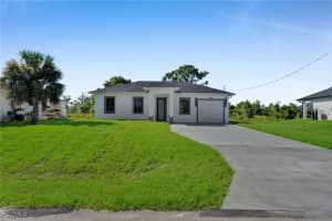 2709 50th Street, Lehigh Acres, FL 33971 - MLS#2025011091