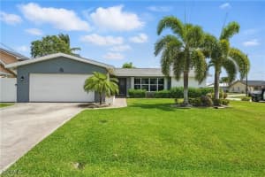 2941 10th Place, Cape Coral, FL 33904 - MLS#2025011143