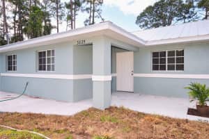 3825 Hollycrest Street, Fort Myers, FL 33905 - MLS#2025011163