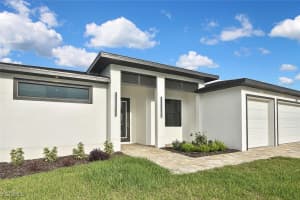 310 26th Avenue, Cape Coral, FL 33991 - MLS#2025011212