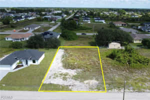 2806 24th Street, Lehigh Acres, FL 33976 - MLS#2025011215
