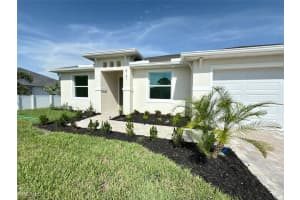6141 Arbor Ave, Fort Myers