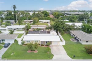 1457 Byron Rd, Fort Myers