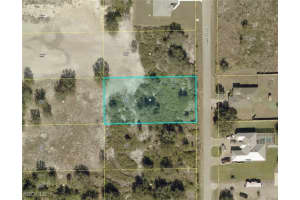 805 Poinsettia Avenue, Lehigh Acres, FL 33972 - MLS#2025011351