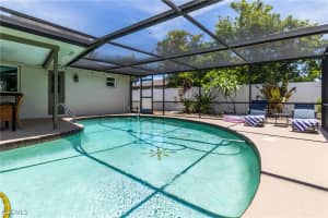 542 33rd Terrace, Cape Coral, FL 33904 - MLS#2025011377