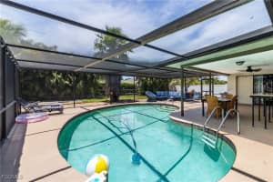 542 33rd Terrace, Cape Coral, FL 33904 - MLS#2025011377