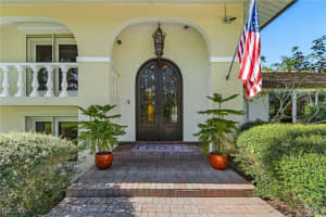 13580 Brynwood Lane, Fort Myers, FL 33912 - MLS#2025011378