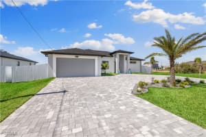 404 Chiquita Boulevard, Cape Coral, FL 33993 - MLS#2025011464