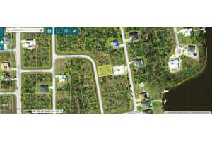 9829 Shelburne Circle, Port Charlotte, FL 33981 - MLS#2025011504