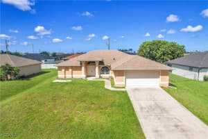 16 12th Place, Cape Coral, FL 33993 - MLS#2025011624