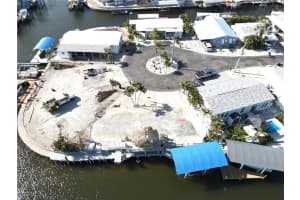 2950 Skipper Lane, St James City, FL 33956 - MLS#2025011667