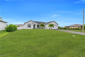 204 24th Place, Cape Coral, FL 33993 - MLS#2025011700