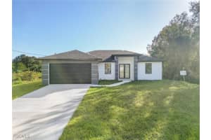3405 73rd St W, Lehigh Acres