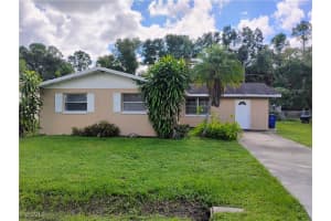 13841 Fifth St, Fort Myers