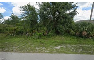 2614 63rd Street, Lehigh Acres, FL 33971 Sold 12/04/25