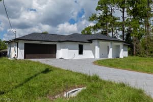 2019 Hamilton Avenue, Alva, FL 33920 - MLS#2025011719