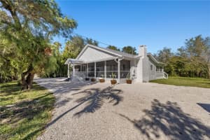 17780 Caloosa Road, Alva, FL 33920 - MLS#2025011781