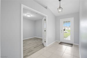 2117 26th Street, Cape Coral, FL 33914 - MLS#2025011795