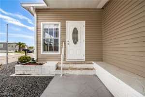 487 Jacklin Lane, North Fort Myers, FL 33903 - MLS#2025011814