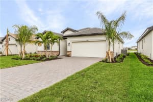 18566 Ives Dr, Estero