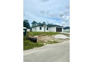 4101 9th Street, Lehigh Acres, FL 33972 - MLS#2025011849