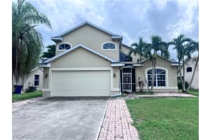 17961 Castle Harbor Dr, Fort Myers