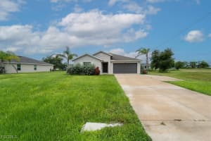 2224 23rd Terrace, Cape Coral, FL 33993 - MLS#2025011873