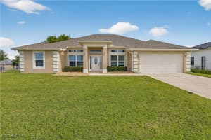 1911 38 Lane, Cape Coral, FL 33914 - MLS#2025011879