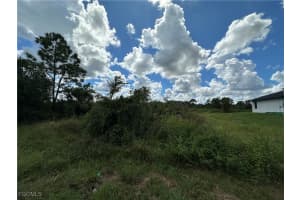 2905 55TH Street, Lehigh Acres, FL 33971 - MLS#2025011951