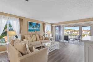 4115 Se 18th Pl 201, Cape Coral