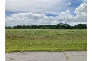 607 Raleigh Drive, Labelle, FL 33935 - MLS#2025011999