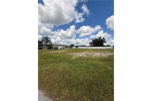 623 25th Lane, Cape Coral, FL 33914 Sold 11/07/25