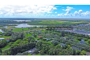 5911 199 Avenue, Pembroke Pines, FL 33332-1584 - MLS#2025012087