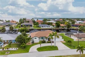 105 Sinclair St Se, Port Charlotte